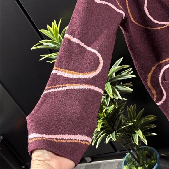 Nine West Knit Open Front Long Line Cardigan,2 pockets, Geometric swirl print - Picture 2 of 10